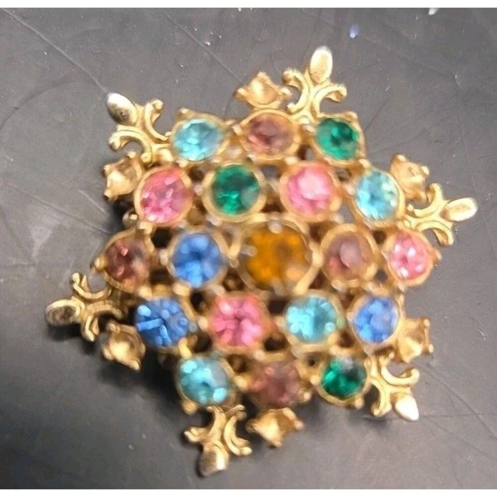 Vintage Snowflake Convertible Brooch Pendant With Multi Color Stones